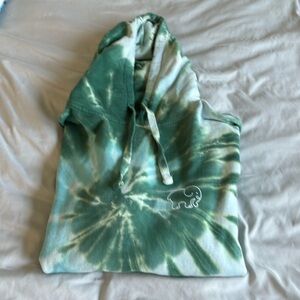 Ivory Ella green and blue tie dyed hoodie size L